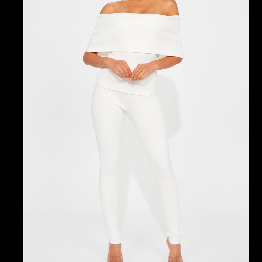 Fashion nova white two-piece ￼